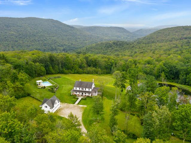 Farm for sale in Austerlitz, New York