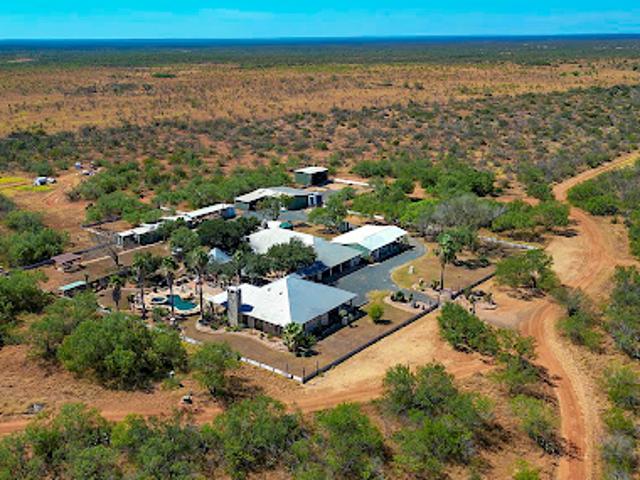 Farm for sale in Artesia Wells, La Salle County