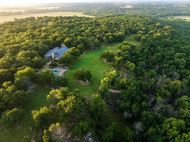 Farm for sale in Era, Texas