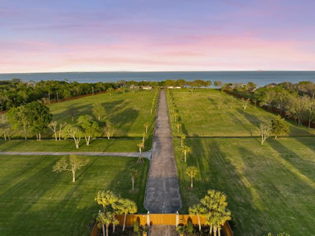 Farm for sale in Harris, Texas