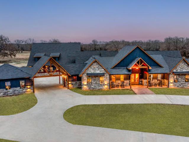 Farm for sale in Lamar, Texas