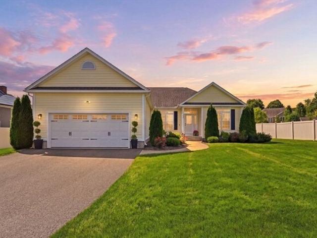 House for sale in Hampden, Massachusetts
