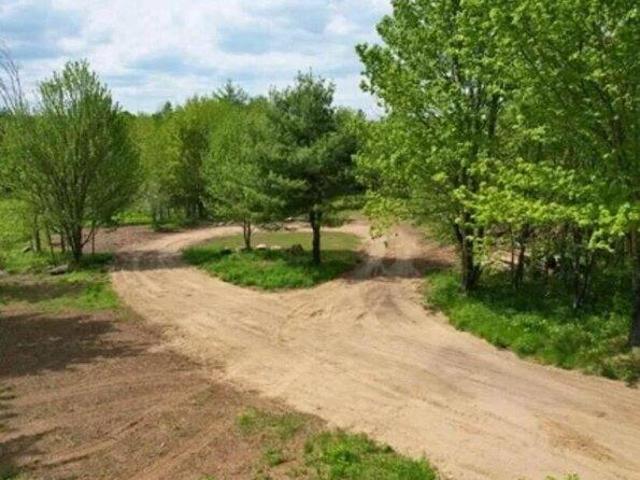 Land for sale in Farmington, Maine