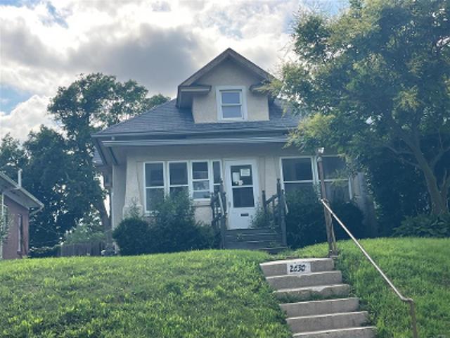 House for sale in Davenport, Scott County