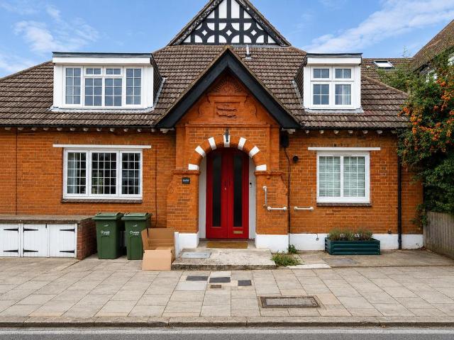 Apartment for rent in Streatham, Greater London