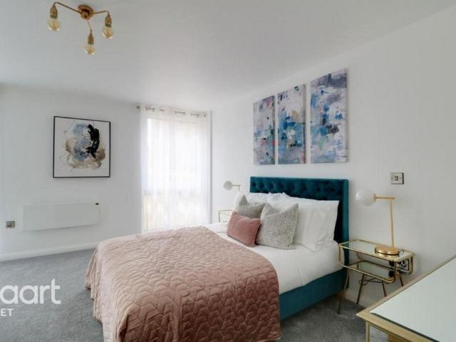 Apartment for rent in Farnborough, Rushmoor