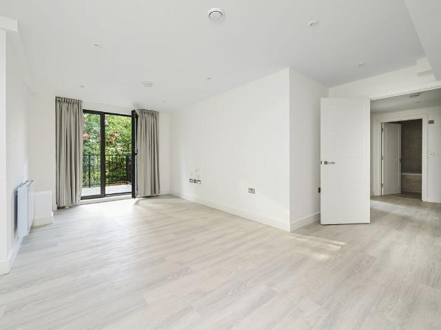 Apartment for rent in Farnborough, Rushmoor