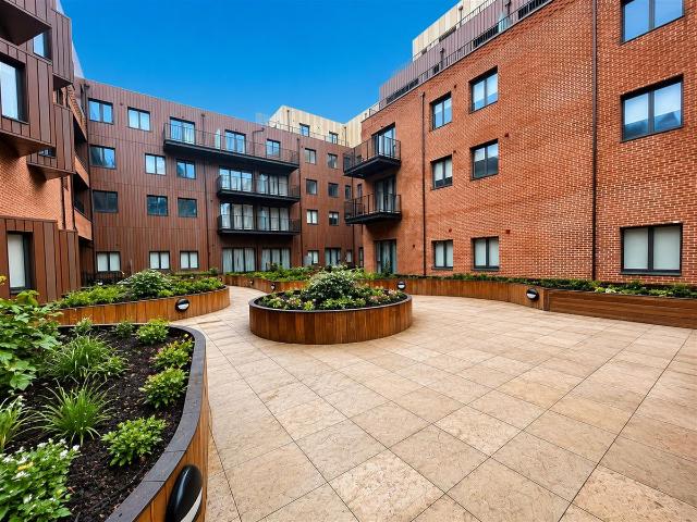House for rent in Farnborough, Hampshire