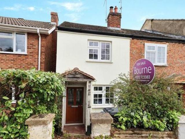 House for sale in Heath End, Waverley