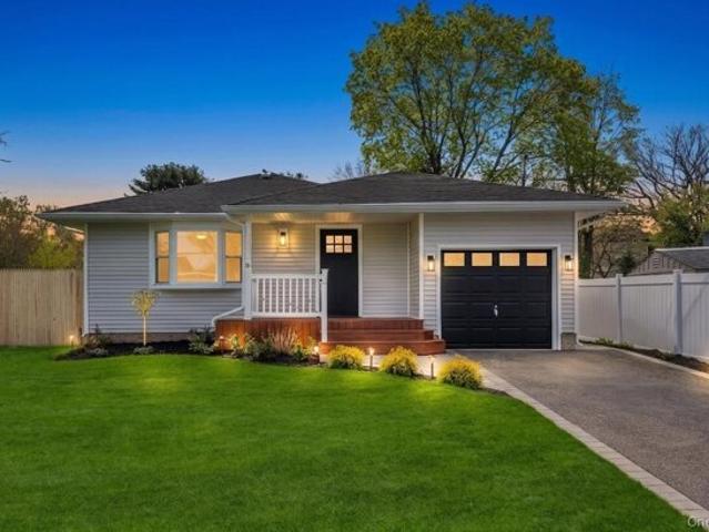House for sale in Centereach, New York