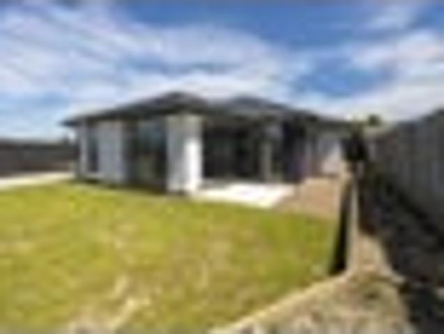 House for sale in Otakou