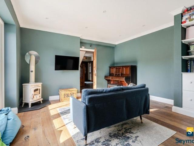 House for rent in Guildford Park, Guildford
