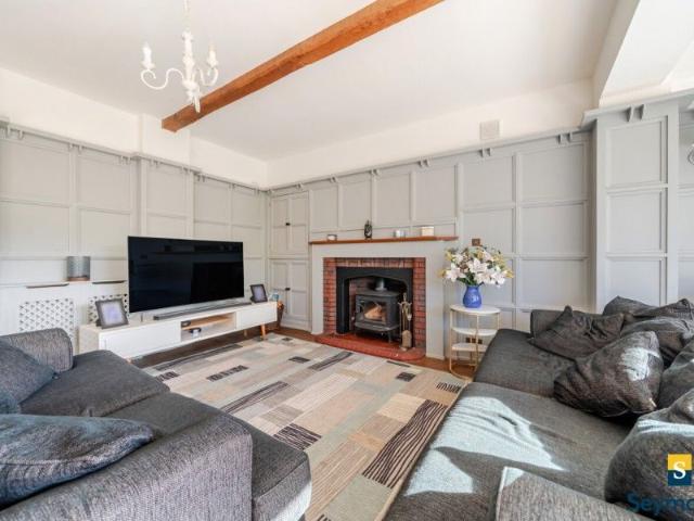 House for rent in Guildford Park, Guildford