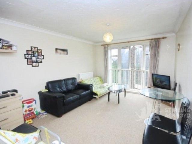 Apartment for rent in Guildford Park, Guildford