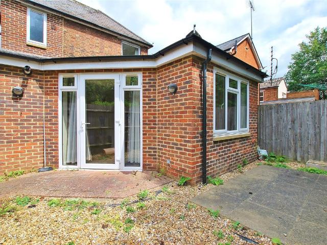 Studio for rent in Guildford Park, Westborough