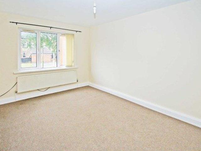 Apartment for rent in Greystone, Leeds