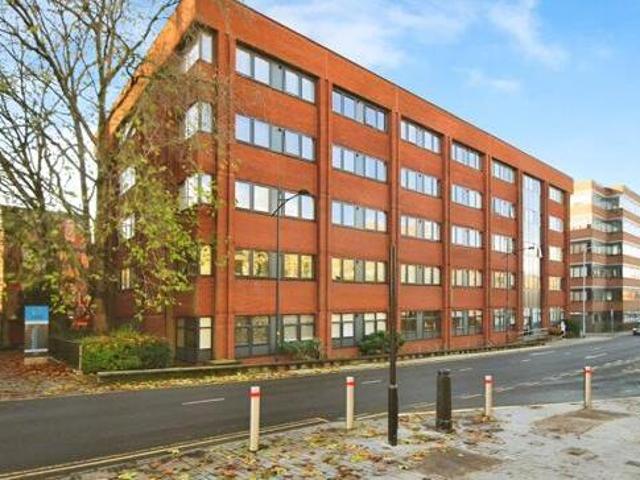 House for sale in Swindon