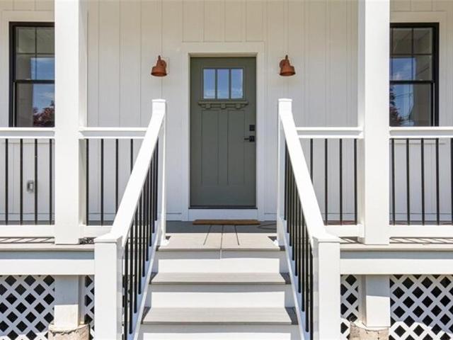 House for sale in Tiverton, Rhode Island