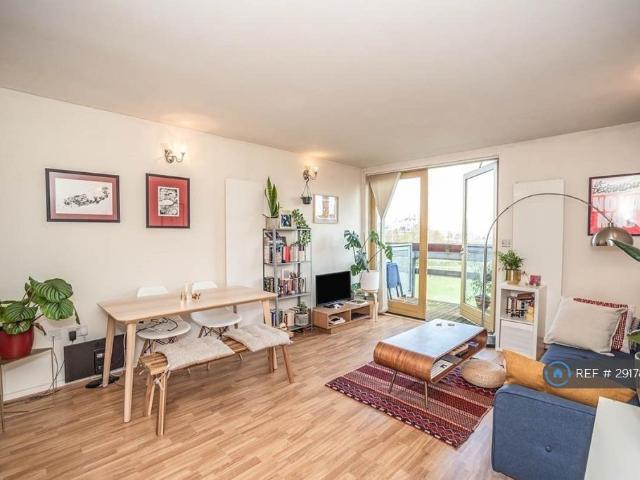 Apartment for rent in East Greenwich, Greater London