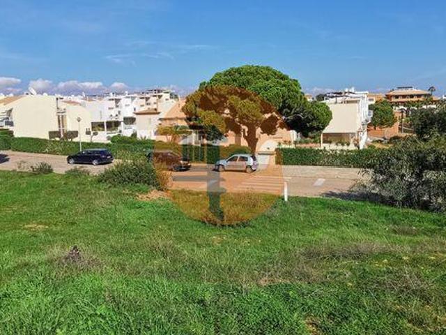 Terreno venda em Lagoa, Faro