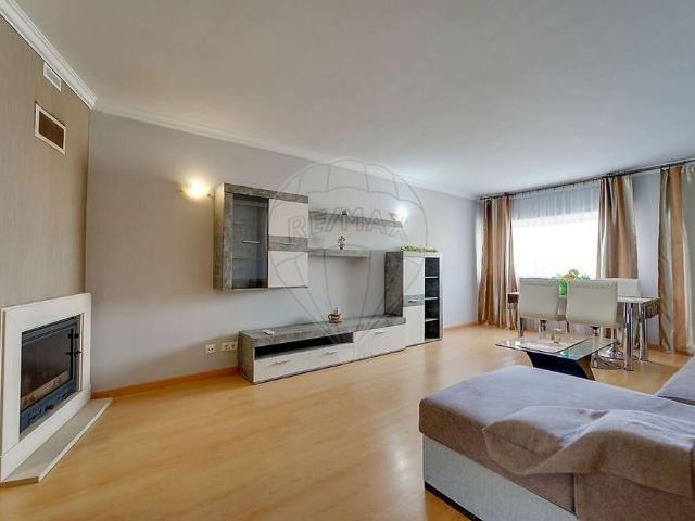 Apartamento alugar em Paço e Corgo, Faro