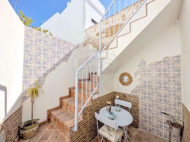 Casa alugar em Laranjeiro, Olhão