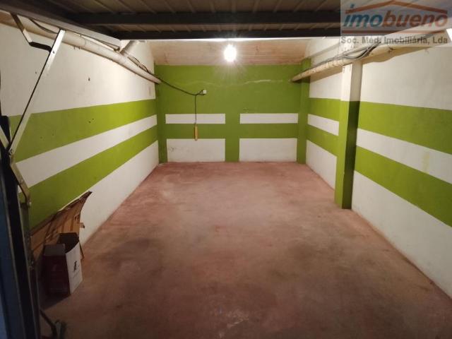 Garagem venda em Vila Real De Santo António, Faro
