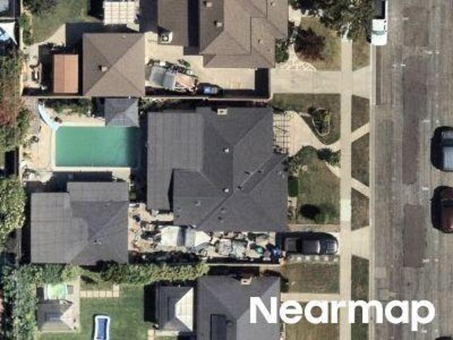 House for sale in Los Altos, Long Beach