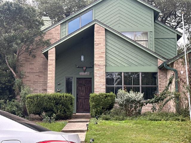 House for sale in Live Oak, Texas