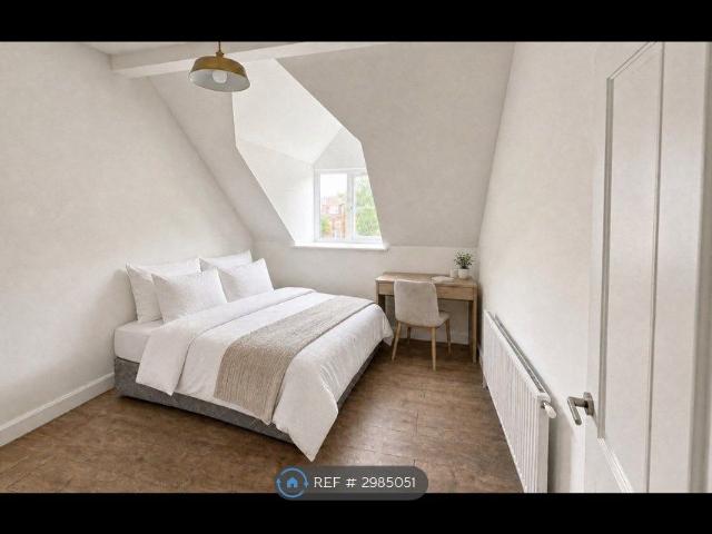 Room for rent in London Borough of Croydon, Greater London