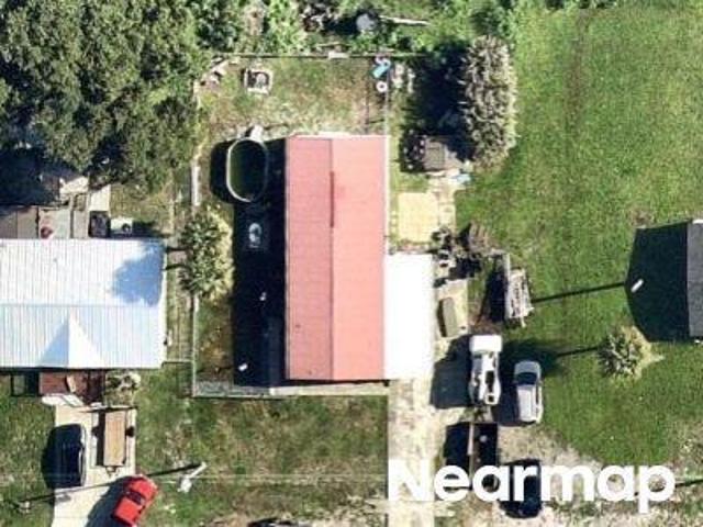 House for sale in Mobile Manor Fireball Lane, Suncoast Estates