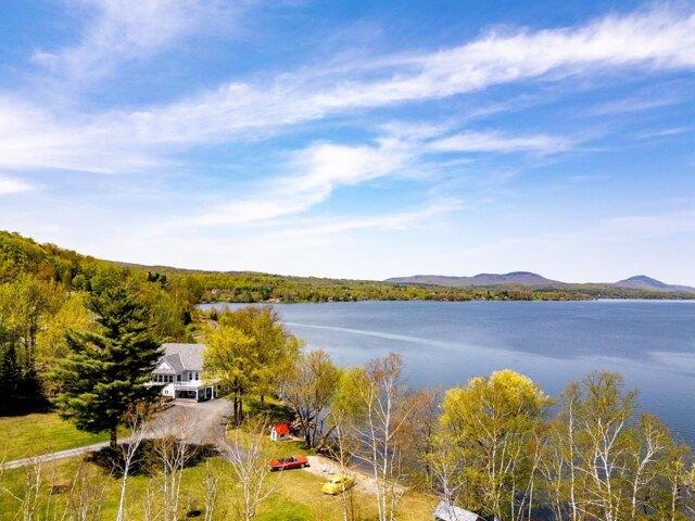 House for sale in Vermont