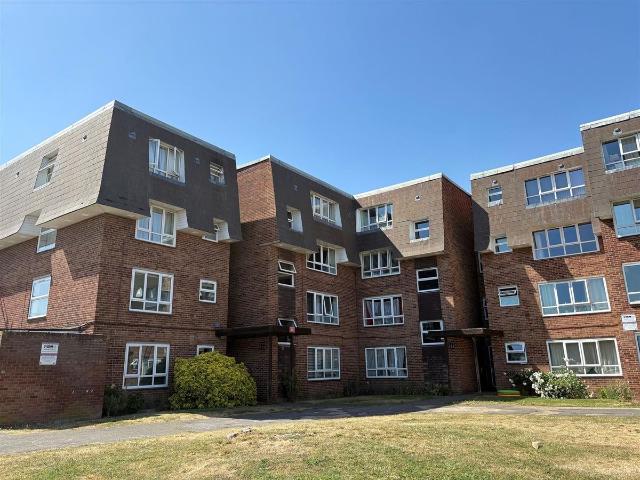 Apartment for rent in London Borough of Hounslow, Hanworth