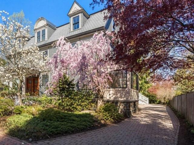 Condo for sale in Cambridge, Massachusetts