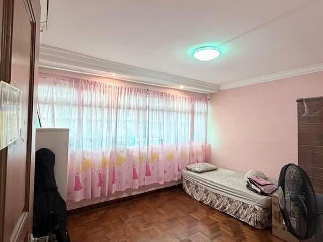 Detached House for sale in Holland