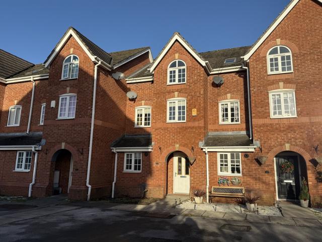 House for rent in Sale Moor, Trafford Park