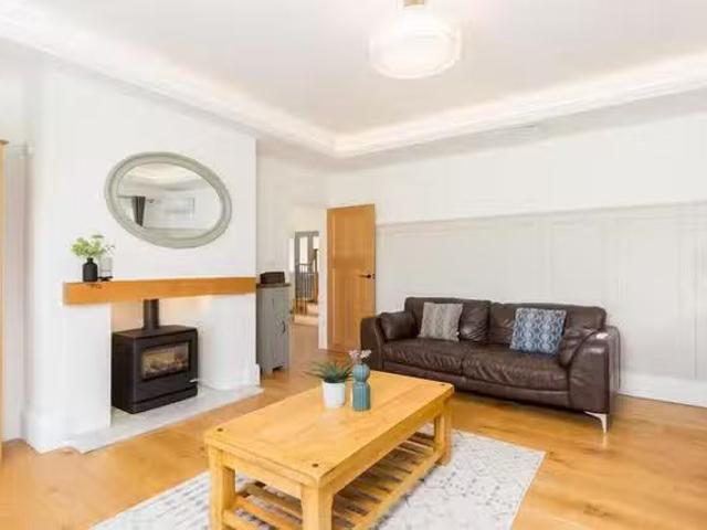 Apartment for rent in Green Close, Warwickshire