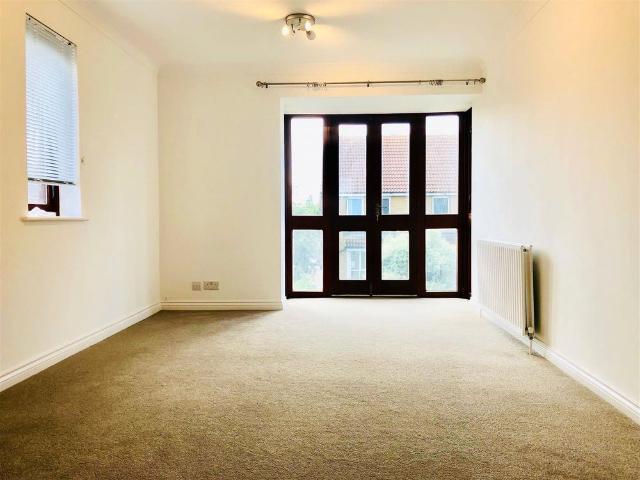 Apartment for rent in Epsom, Surrey