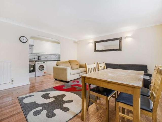Apartment for rent in Newtown, Reading