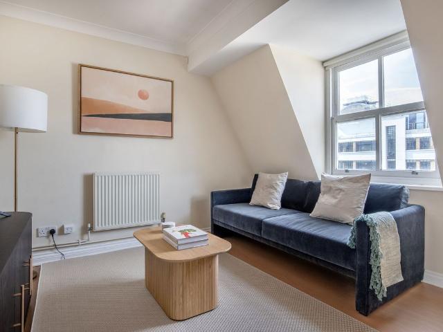 Apartment for rent in Clerkenwell, Greater London
