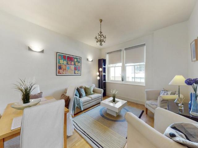House for rent in Clerkenwell, Greater London