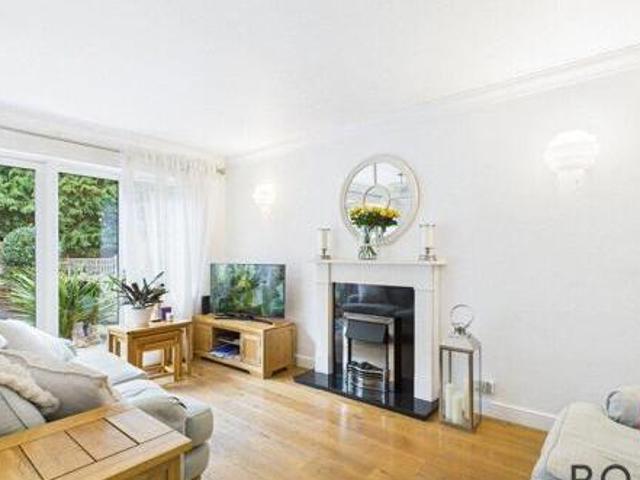 House for sale in Pinner, Greater London