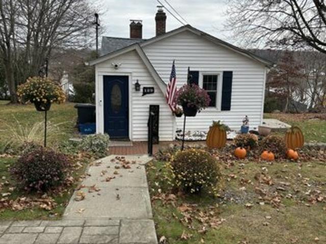 House for sale in Wolcott, Connecticut