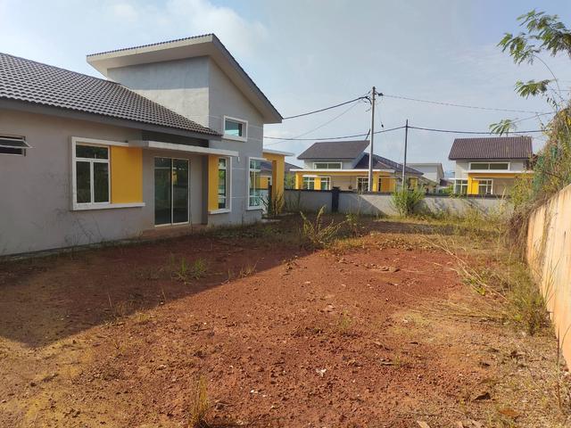 Bungalow for sale in Pilah, Kuala Pilah