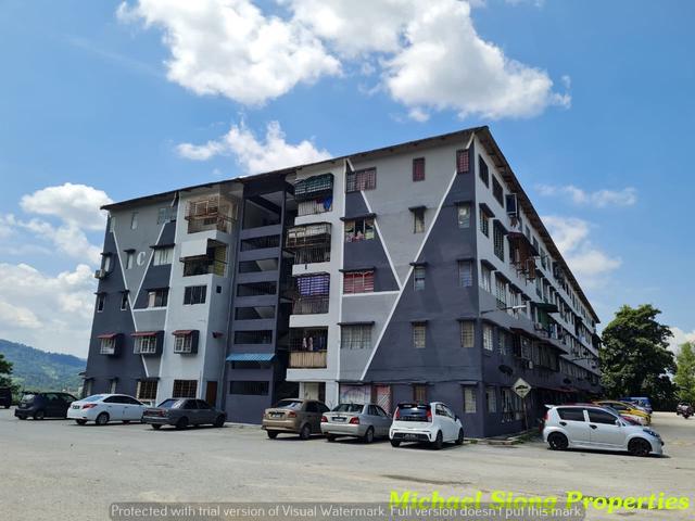 Flat for sale in Selayang, Selangor