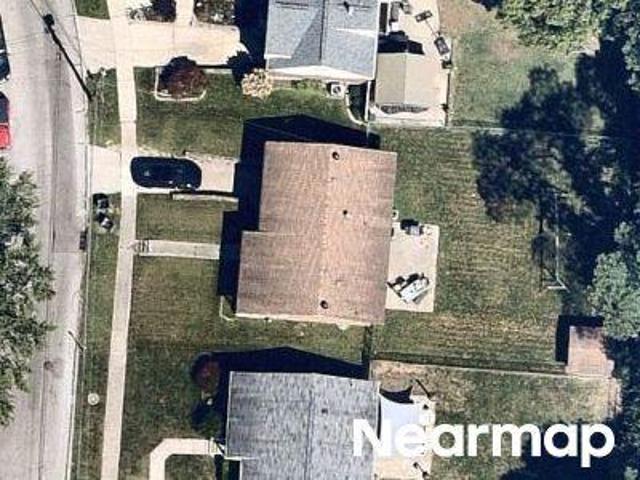 House for sale in Roselawn, Ohio