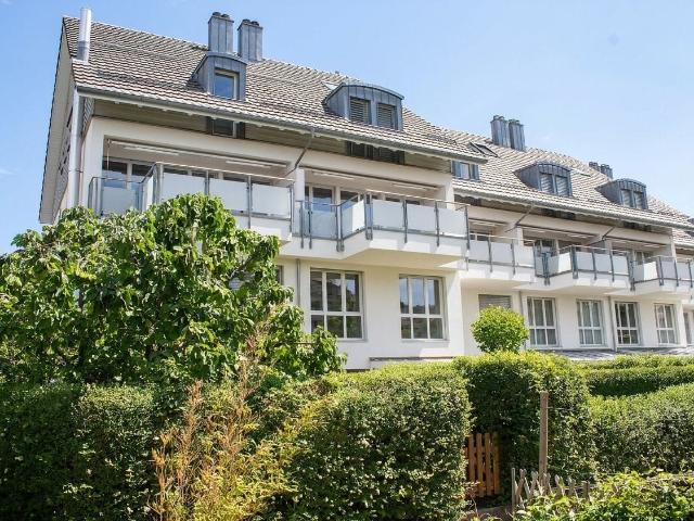Wohnung kaufen in Rafz, Zürich
