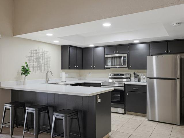 Room for rent in Colony South, Phoenix