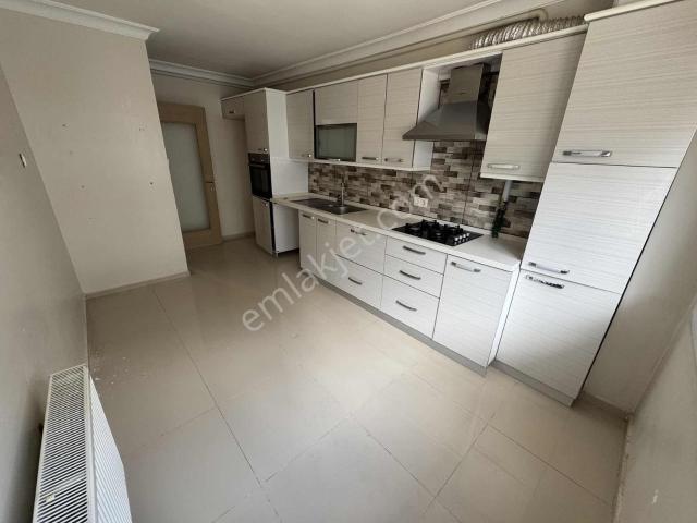 Bergama, İzmir içerisinde kiralık mülk