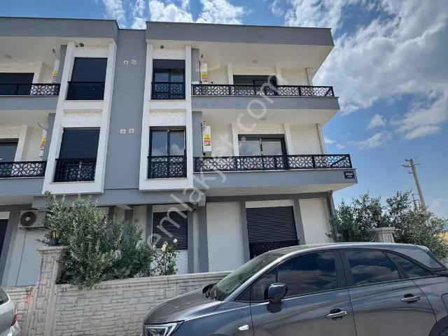 Bergama, İzmir içerisinde kiralık mülk